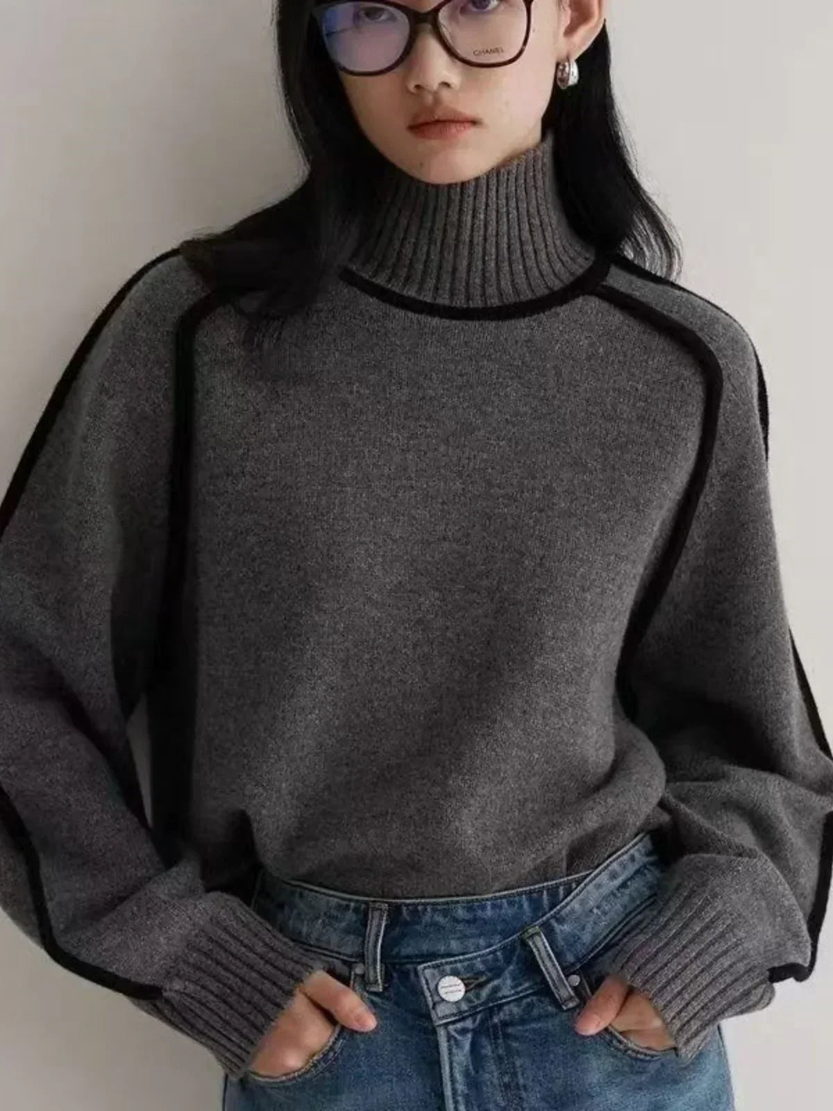 Seraphina - Elegant Turtleneck sweater